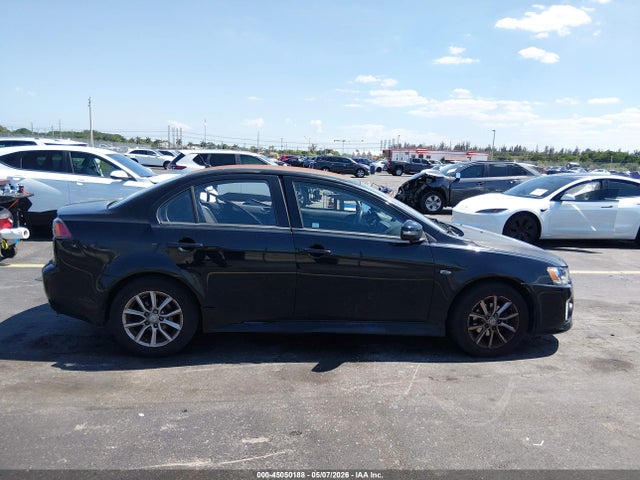 2016 Mitsubishi Lancer Es მანქანა იყიდება აუქციონზე, vin: JA32U2FUXGU010765, აუქციონის ნომერი: 45050188