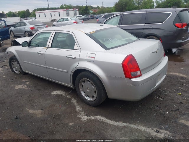 2006 Chrysler 300 Touring მანქანა იყიდება აუქციონზე, vin: 2C3KA53G76H306116, აუქციონის ნომერი: 45050201