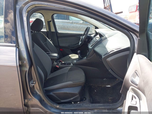 Продажа на аукционе авто 2013 Ford Focus Se, vin: 1FADP3K23DL299717, номер лота: 45050202