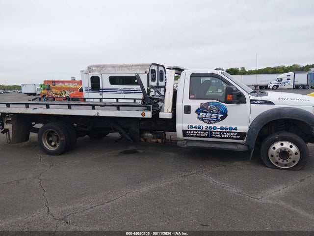 45050205 :رقم المزاد ، 1FDUF5GY4FEC05367 vin ، 2015 Ford F-550 Chassis Xl مزاد بيع