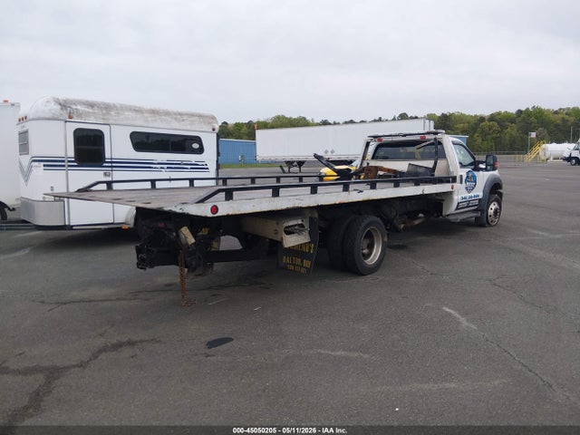 45050205 :رقم المزاد ، 1FDUF5GY4FEC05367 vin ، 2015 Ford F-550 Chassis Xl مزاد بيع