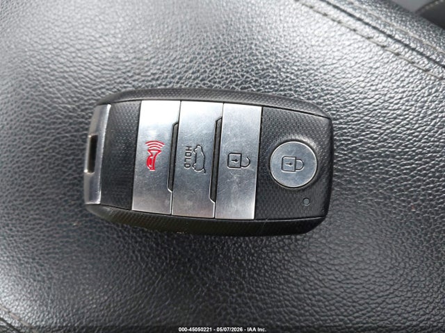 45050221 :رقم المزاد ، KNDPNCAC3J7399649 vin ، 2018 Kia Sportage Ex مزاد بيع