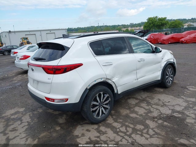 45050221 :رقم المزاد ، KNDPNCAC3J7399649 vin ، 2018 Kia Sportage Ex مزاد بيع