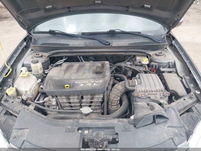 45050229 :رقم المزاد ، 1C3CCBBB5DN601884 vin ، 2013 Chrysler 200 Touring مزاد بيع