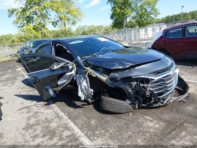 Chevrolet MALIBU LT 2019 1G1ZD5ST9KF140704 main image