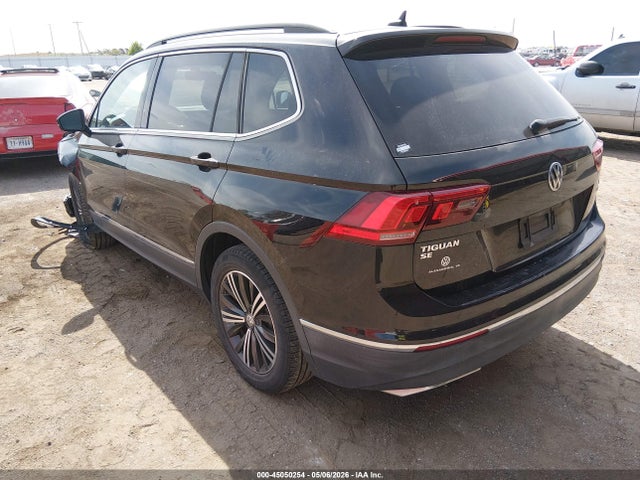 3VV2B7AX5JM037066 Volkswagen Tiguan 2.0t Se/2.0t Sel