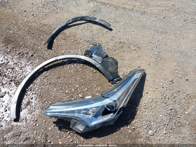 2018 Toyota C-hr Xle მანქანა იყიდება აუქციონზე, vin: NMTKHMBX6JR040695, აუქციონის ნომერი: 45050264