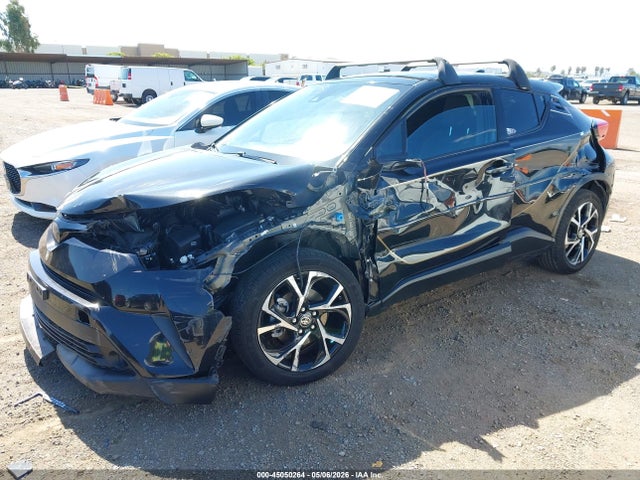 2018 Toyota C-hr Xle მანქანა იყიდება აუქციონზე, vin: NMTKHMBX6JR040695, აუქციონის ნომერი: 45050264