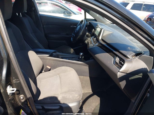 2018 Toyota C-hr Xle მანქანა იყიდება აუქციონზე, vin: NMTKHMBX6JR040695, აუქციონის ნომერი: 45050264