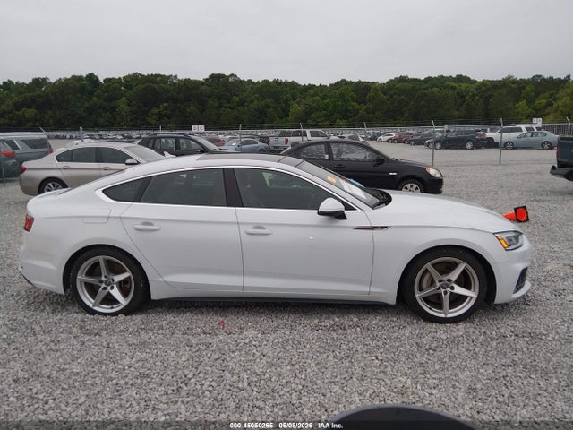 45050265 :رقم المزاد ، WAUFNCF55JA071350 vin ، 2018 Audi A5 2.0t Premium مزاد بيع