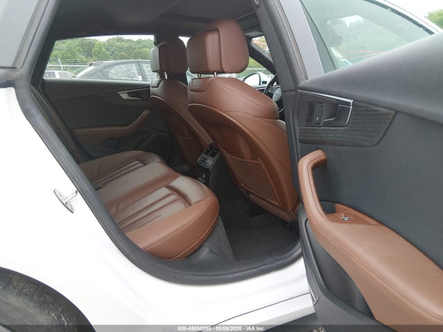 45050265 :رقم المزاد ، WAUFNCF55JA071350 vin ، 2018 Audi A5 2.0t Premium مزاد بيع