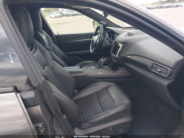 ZN661ZUAXKX315668 Maserati Levante Gts/trofeo