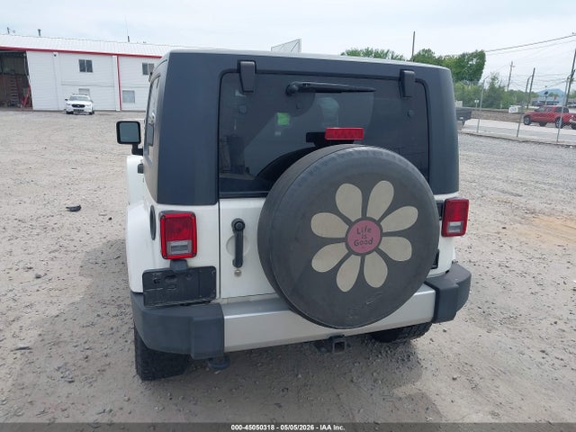 45050318 :رقم المزاد ، 1J4GA5D19AL167544 vin ، 2010 Jeep Wrangler Sahara مزاد بيع