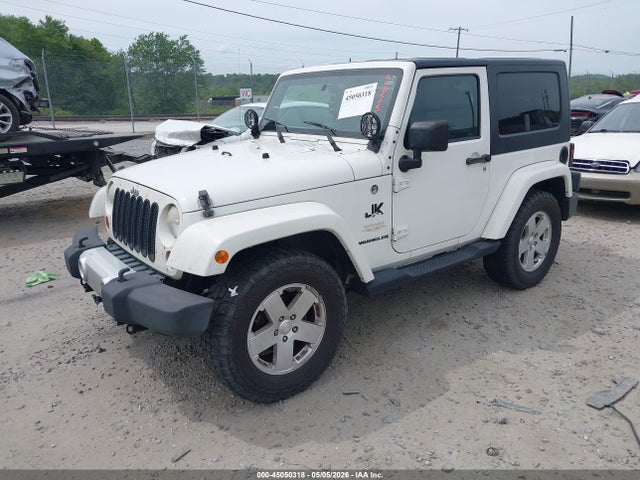 45050318 :رقم المزاد ، 1J4GA5D19AL167544 vin ، 2010 Jeep Wrangler Sahara مزاد بيع