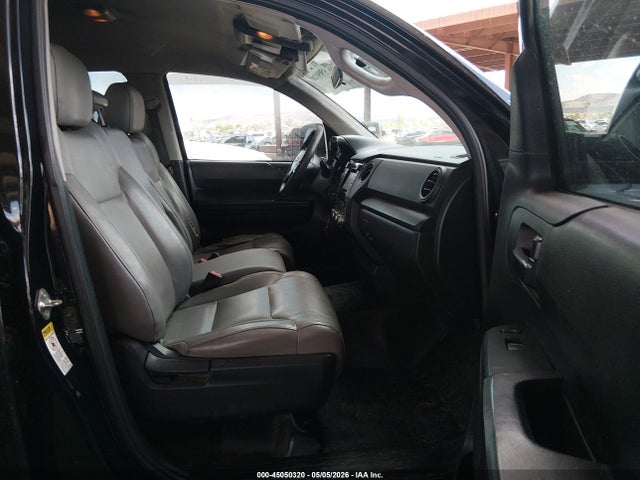 45050320 :رقم المزاد ، 5TFUW5F15FX429843 vin ، 2015 Toyota Tundra Sr 5.7l V8 مزاد بيع