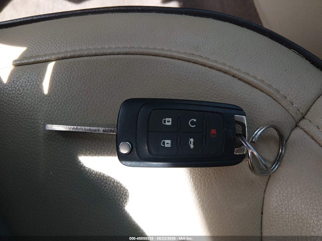 45050325 :رقم المزاد ، 1G11E5SL0EF153954 vin ، 2014 Chevrolet Malibu 2lt مزاد بيع
