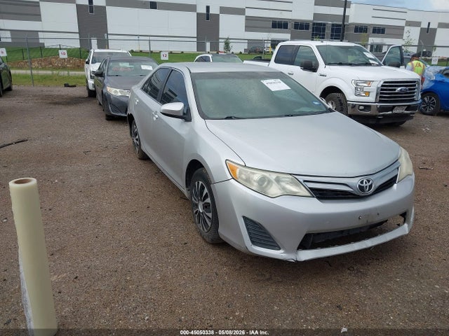 2013 Toyota Camry Le მანქანა იყიდება აუქციონზე, vin: 4T4BF1FK0DR331330, აუქციონის ნომერი: 45050338
