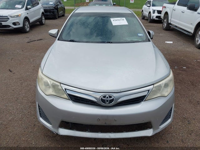 2013 Toyota Camry Le მანქანა იყიდება აუქციონზე, vin: 4T4BF1FK0DR331330, აუქციონის ნომერი: 45050338