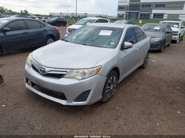 2013 Toyota Camry Le მანქანა იყიდება აუქციონზე, vin: 4T4BF1FK0DR331330, აუქციონის ნომერი: 45050338
