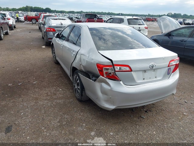 2013 Toyota Camry Le მანქანა იყიდება აუქციონზე, vin: 4T4BF1FK0DR331330, აუქციონის ნომერი: 45050338