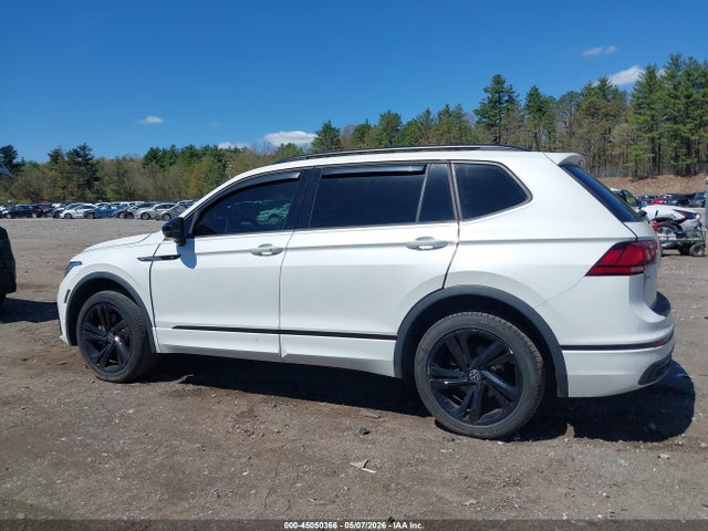 45050366 :رقم المزاد ، 3VV8B7AX2RM015578 vin ، 2024 Volkswagen Tiguan 2.0t Se R-line Black مزاد بيع