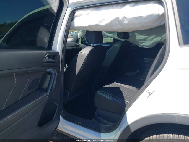 45050366 :رقم المزاد ، 3VV8B7AX2RM015578 vin ، 2024 Volkswagen Tiguan 2.0t Se R-line Black مزاد بيع
