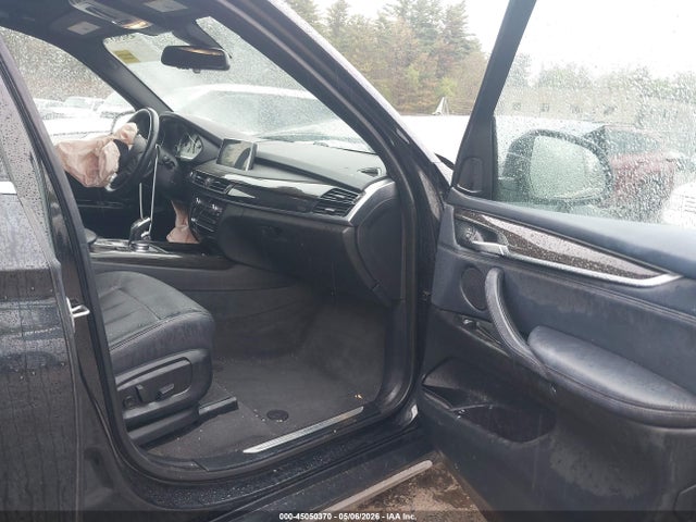 Продажа на аукционе авто 2018 Bmw X5 Xdrive35i, vin: 5UXKR0C56J0X98218, номер лота: 45050370