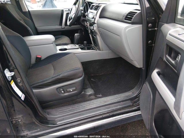 2011 Toyota 4runner Sr5 V6 მანქანა იყიდება აუქციონზე, vin: JTEBU5JR0B5074432, აუქციონის ნომერი: 45050389