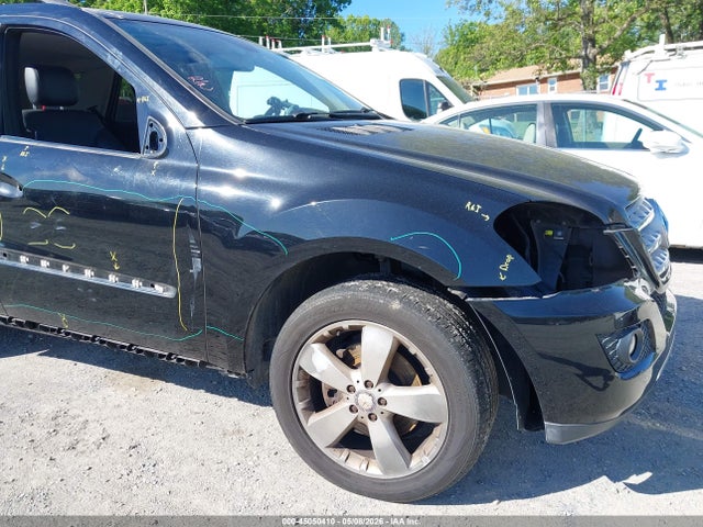 45050410 :رقم المزاد ، 4JGBB8GB8BA700253 vin ، 2011 Mercedes-benz Ml 350 4matic مزاد بيع