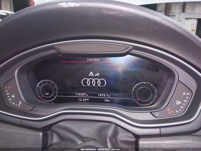 45050420 :رقم المزاد ، WAUKMAF41HN058952 vin ، 2017 Audi A4 2.0t Season Of Audi Ultra Premium مزاد بيع