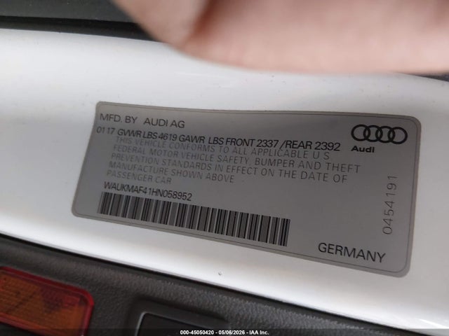 45050420 :رقم المزاد ، WAUKMAF41HN058952 vin ، 2017 Audi A4 2.0t Season Of Audi Ultra Premium مزاد بيع