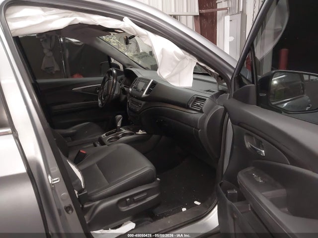 45050428 :رقم المزاد ، 5FPYK3F59KB015190 vin ، 2019 Honda Ridgeline Rtl مزاد بيع