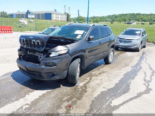 2014 Jeep Cherokee Latitude მანქანა იყიდება აუქციონზე, vin: 1C4PJMCS4EW207818, აუქციონის ნომერი: 45050448
