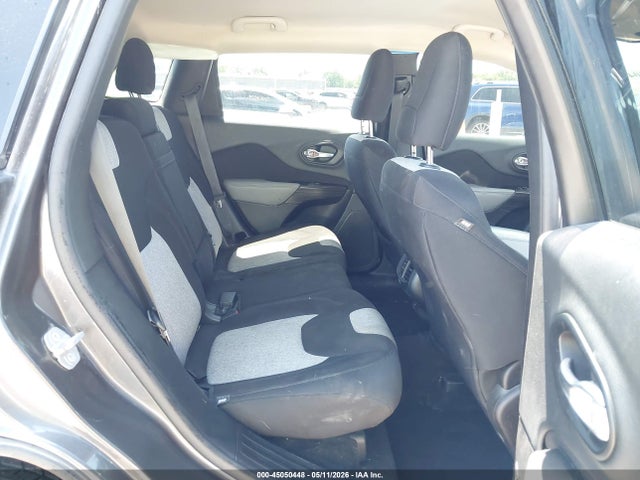 2014 Jeep Cherokee Latitude მანქანა იყიდება აუქციონზე, vin: 1C4PJMCS4EW207818, აუქციონის ნომერი: 45050448