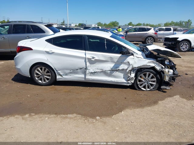 45050451 :رقم المزاد ، 5NPDH4AE0FH578381 vin ، 2015 Hyundai Elantra Se مزاد بيع