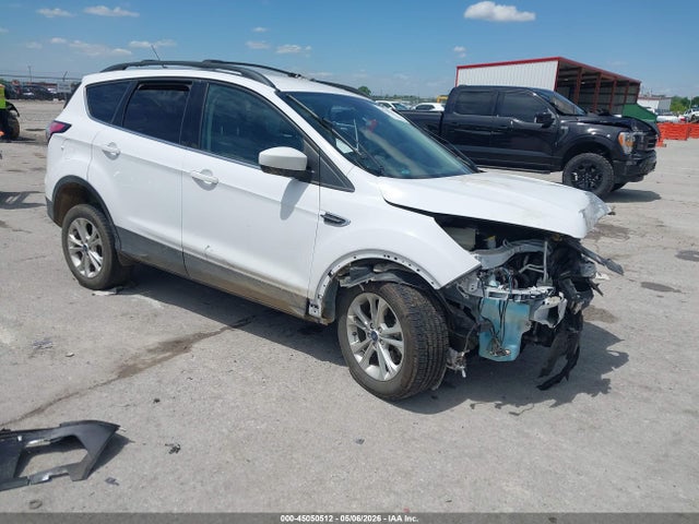 2018 Ford Escape Se მანქანა იყიდება აუქციონზე, vin: 1FMCU9GD4JUD23360, აუქციონის ნომერი: 45050512
