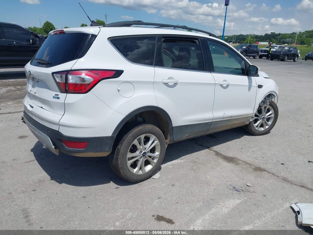 2018 Ford Escape Se მანქანა იყიდება აუქციონზე, vin: 1FMCU9GD4JUD23360, აუქციონის ნომერი: 45050512