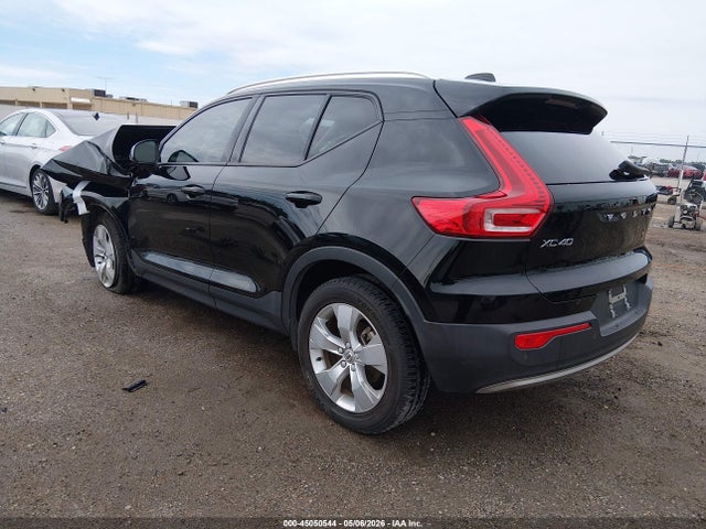 YV4AC2HK3N2772109 Volvo Xc40 T4 Momentum
