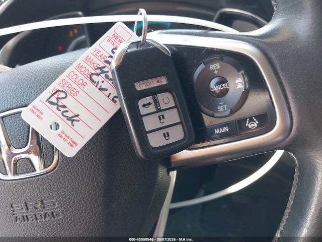 Продажа на аукционе авто 2017 Honda Civic Touring, vin: 2HGFC1F90HH646788, номер лота: 45050546