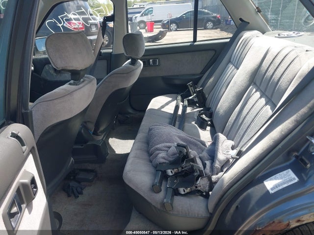 Продажа на аукционе авто 1990 Honda Civic Lx, vin: 1HGED3552LA047630, номер лота: 45050547