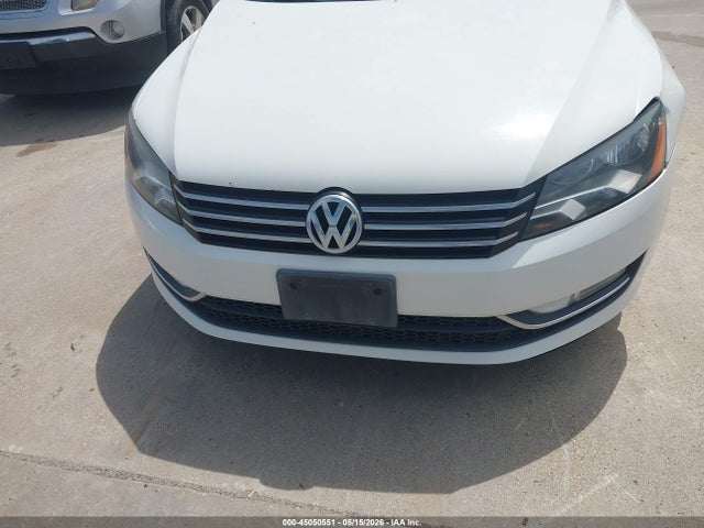 Продажа на аукционе авто 2015 Volkswagen Passat 1.8t Limited Edition, vin: 1VWAT7A37FC092709, номер лота: 45050551