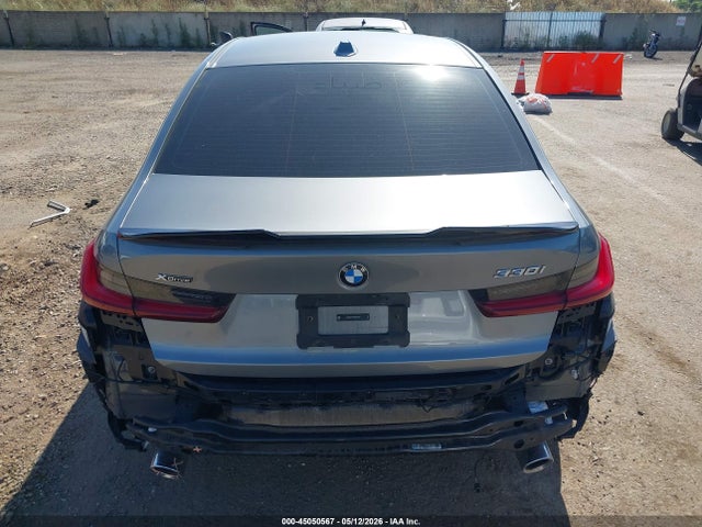 3MW89FF06R8E08120 BMW 330i Xdrive
