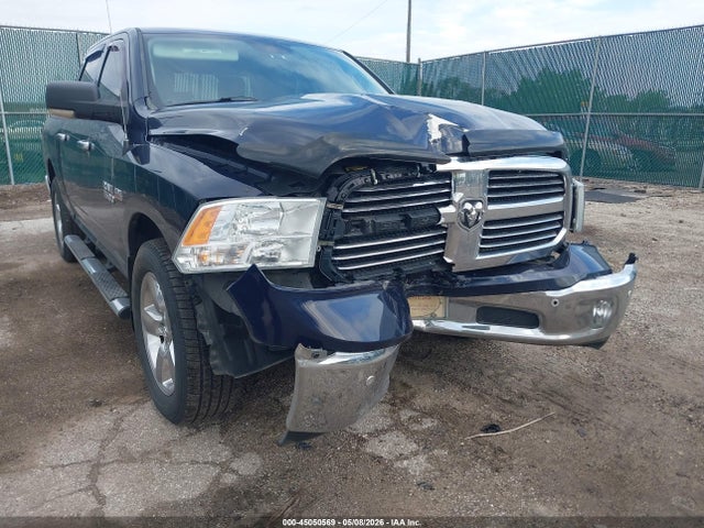 45050569 :رقم المزاد ، 1C6RR7LT4FS786658 vin ، 2015 Ram 1500 Big Horn مزاد بيع