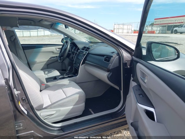 Продажа на аукционе авто 2015 Toyota Camry Le, vin: 4T1BF1FK4FU941664, номер лота: 45050575