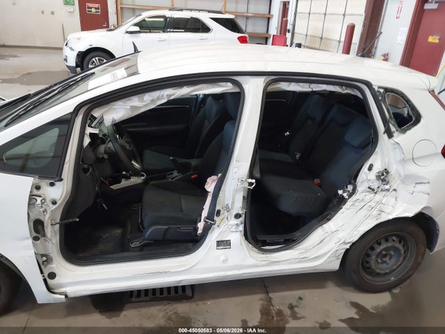 Honda FIT LX 2020 3HGGK5H40LM702075 Image 6