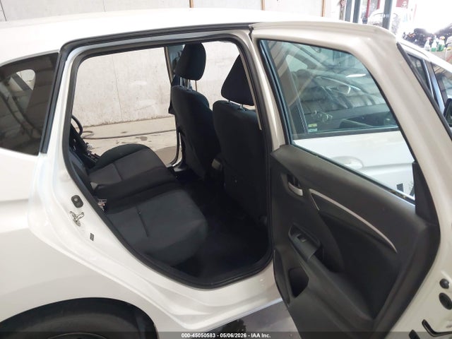 Honda FIT LX 2020 3HGGK5H40LM702075 Image 8