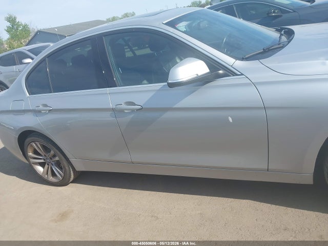 2018 Bmw 330i Xdrive მანქანა იყიდება აუქციონზე, vin: WBA8D9G53JNU72255, აუქციონის ნომერი: 45050606