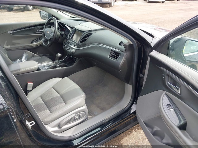 2019 Chevrolet Impala Lt მანქანა იყიდება აუქციონზე, vin: 1G11Z5S35KU102400, აუქციონის ნომერი: 45050657