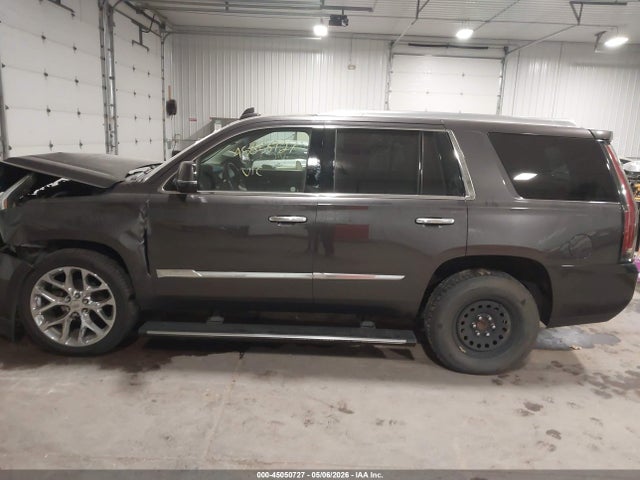 Продажа на аукционе авто 2017 Cadillac Escalade Premium Luxury, vin: 1GYS4CKJ7HR338565, номер лота: 45050727