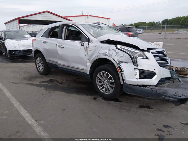 45050729 :رقم المزاد ، 1GYKNBRS9HZ100979 vin ، 2017 Cadillac Xt5 Luxury مزاد بيع